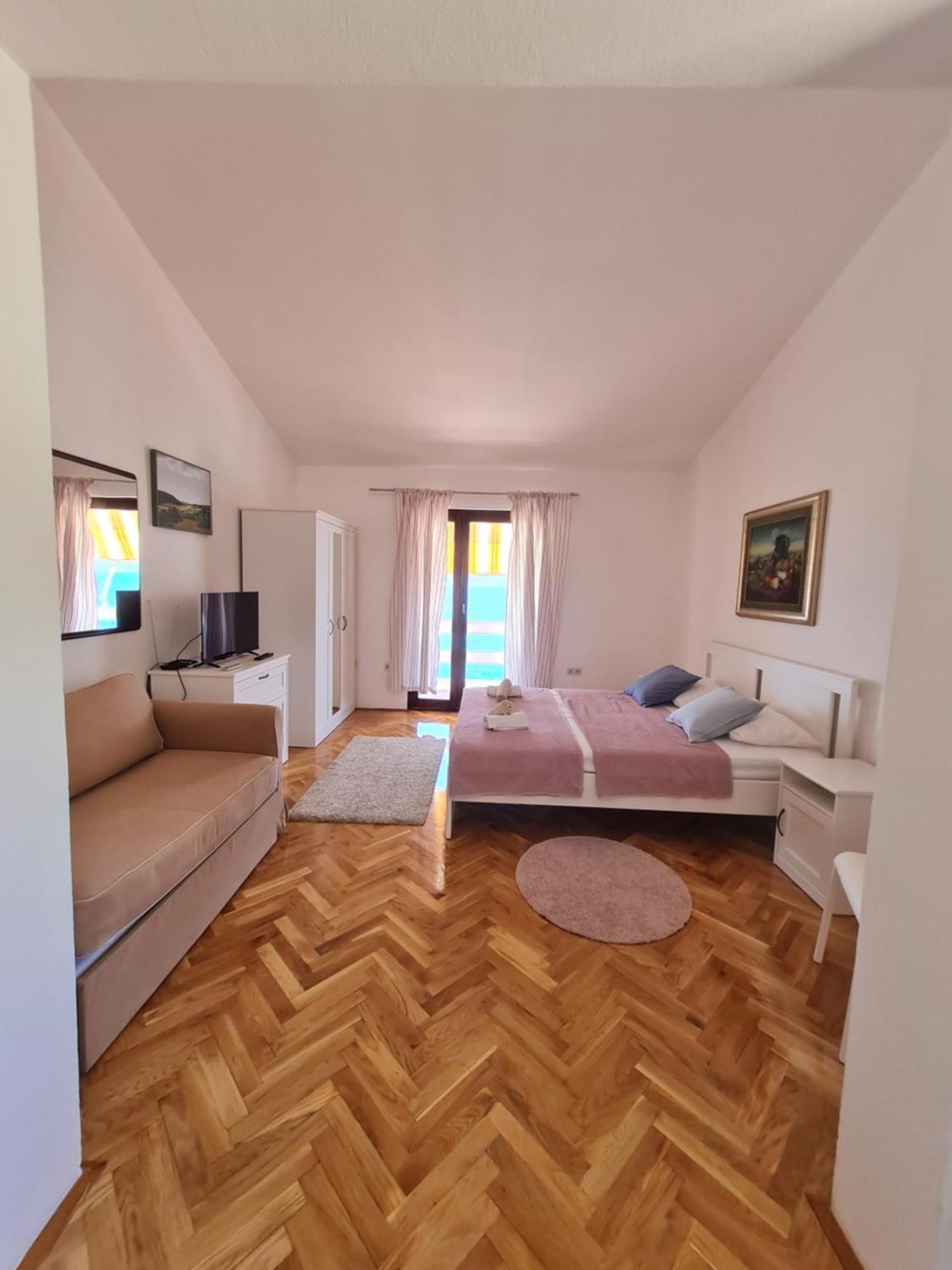 Apartments Apartmani Pintar Mimice Bagian luar foto