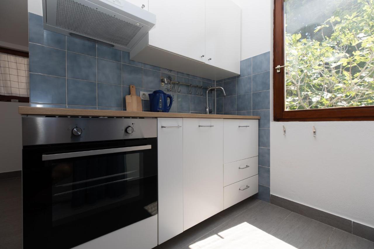 Apartments Apartmani Pintar Mimice Bagian luar foto