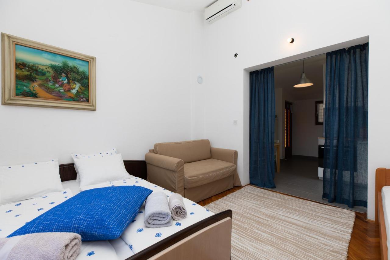 Apartments Apartmani Pintar Mimice Bagian luar foto